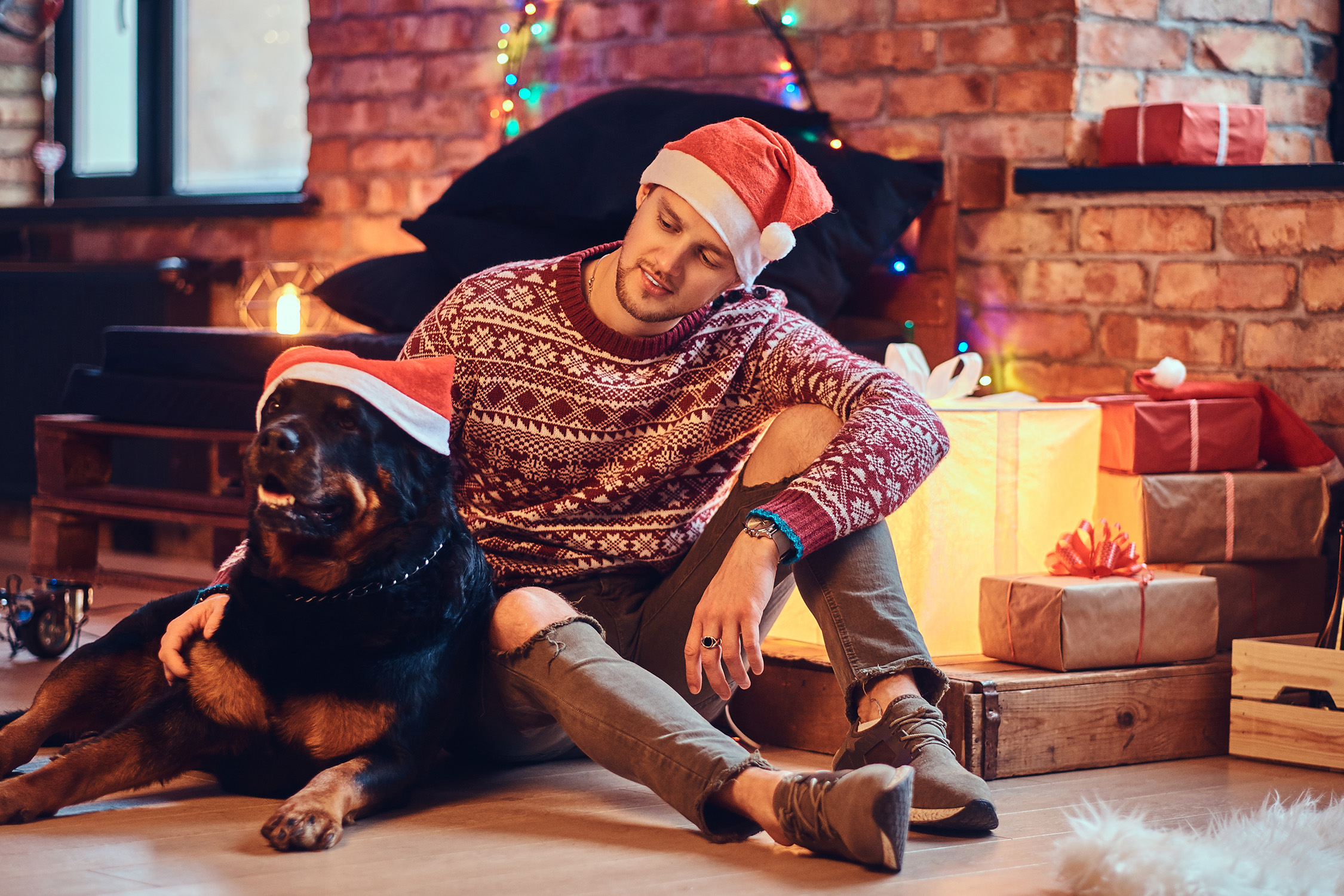Weihnachtsmütze mit Bommel (3er Pack)